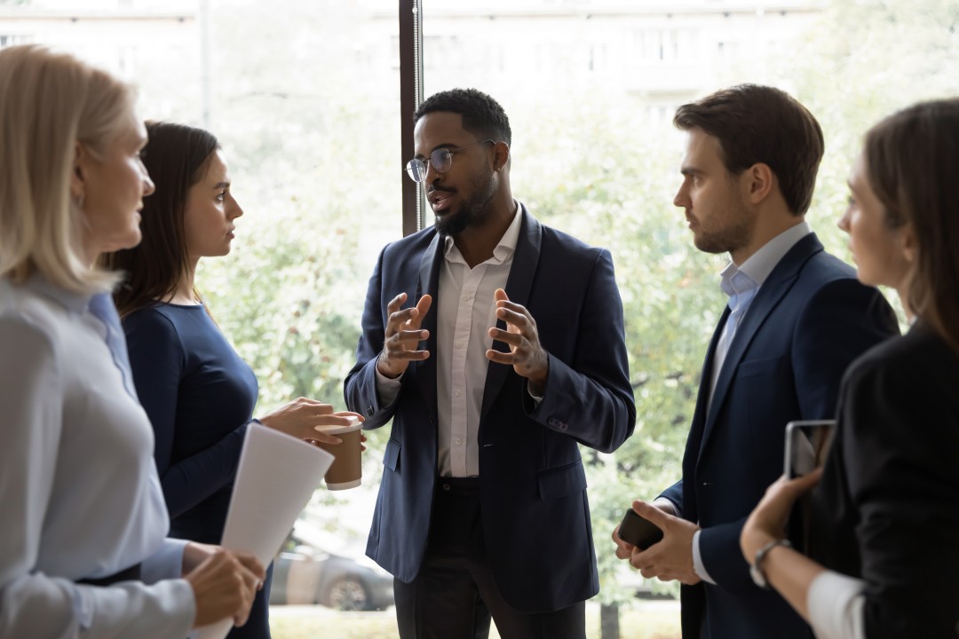 Unlocking Potential How a Leadership Coach Transforms Your Professional Journey